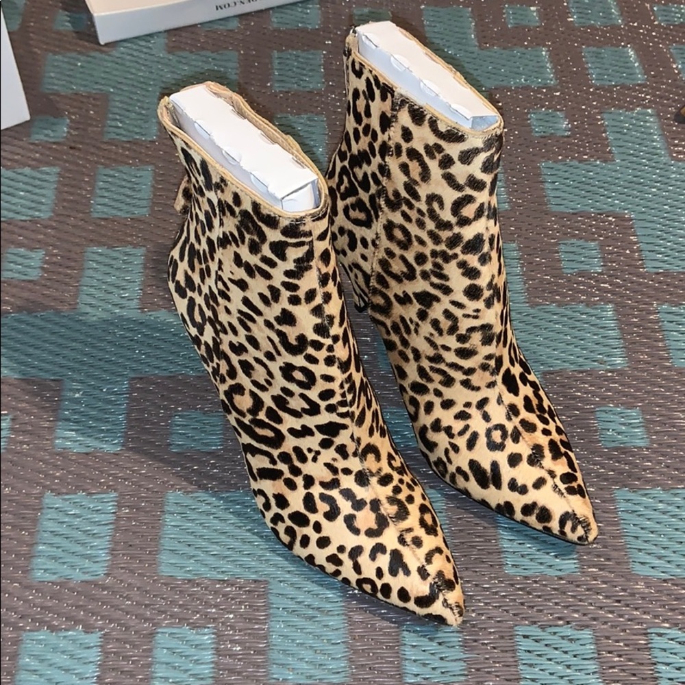 NEW! Steve Madden Calf Hair Booties